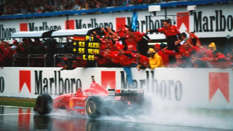 Primeira vitória de Schumi na Ferrari marcou GP da Espanha; veja curiosidades