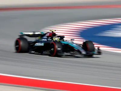 Com Verstappen fora do top 3, Hamilton lidera 2º treino livre na Espanha