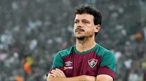 Diniz chora em despedida do Fluminense e não deve treinar outro clube no momento