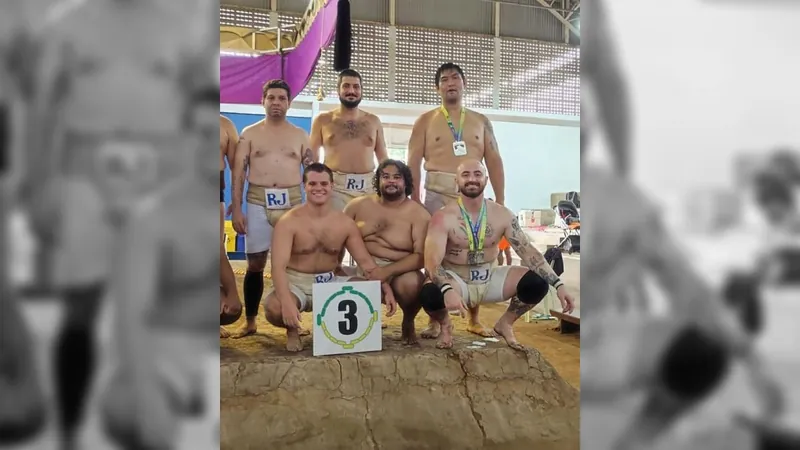 Atetlas brasileiros vão ingrar equipe de Campeonato Mundial de Sumô, na Polônia