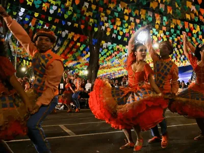 Como a Festa Junina é comemorada ao redor do mundo? Veja 6 tradições diferentes