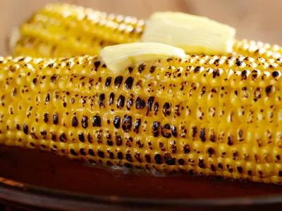12 receitas rápidas com milho para estrelar cardápio de Festa Junina