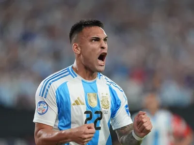 Argentina vence o Chile e se classifica para as quartas de final da Copa América