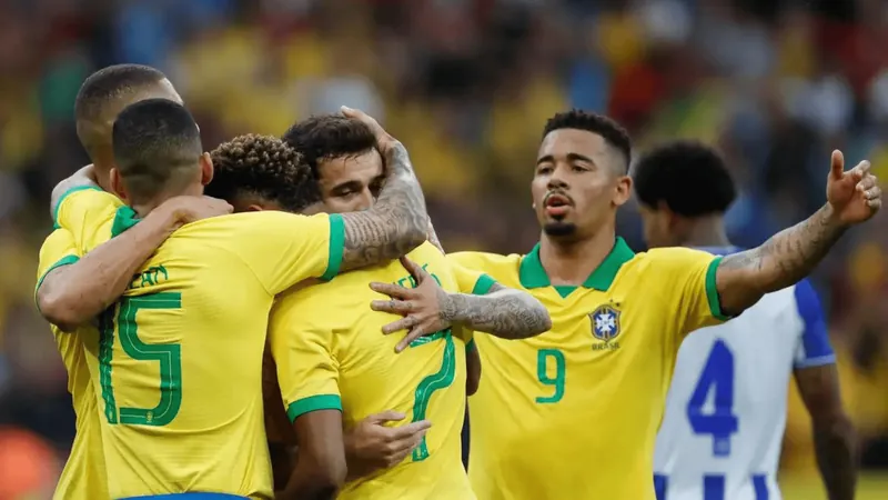 Após vencer Paraguai, Brasil vai em busca da classificação contra Colômbia