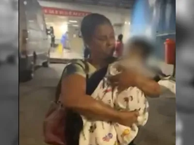 Funcionário suspeito de agredir bebê de quatro meses é afastado do cargo, no Rio