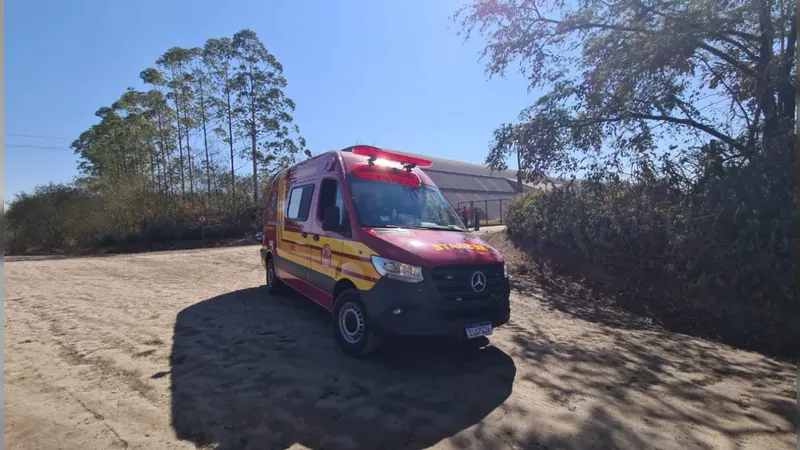 Motorista morre após ser atropelado pelo próprio caminhão em Limeira