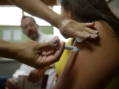 Ministério da Saúde amplia vacinação contra o HPV para quem usa PrEP