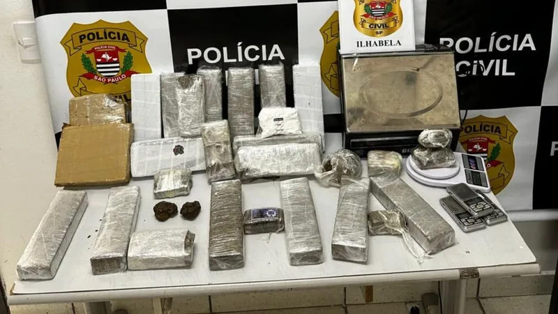 Polícia Civil de Ilhabela estoura casa bomba e apreende quase 17kg de drogas