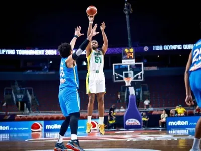 Brasil supera Filipinas e decidirá vaga olímpica no basquete contra a Letônia