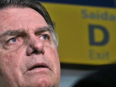 Bergamo: Defesa de Bolsonaro quer novas diligências para 'travar' caso das joias