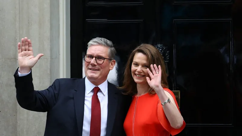 Com Victoria Starmer em Londres, mais uma vitória dos judeus no mundo