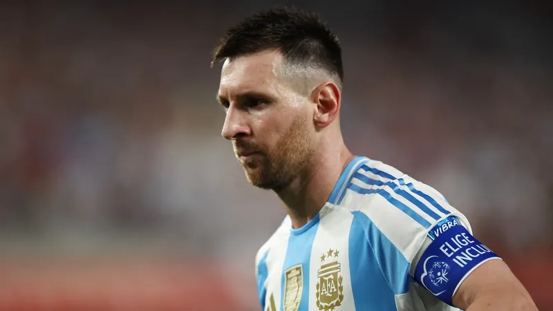 Messi desencanta e vai à final da Copa América pela quinta vez na carreira