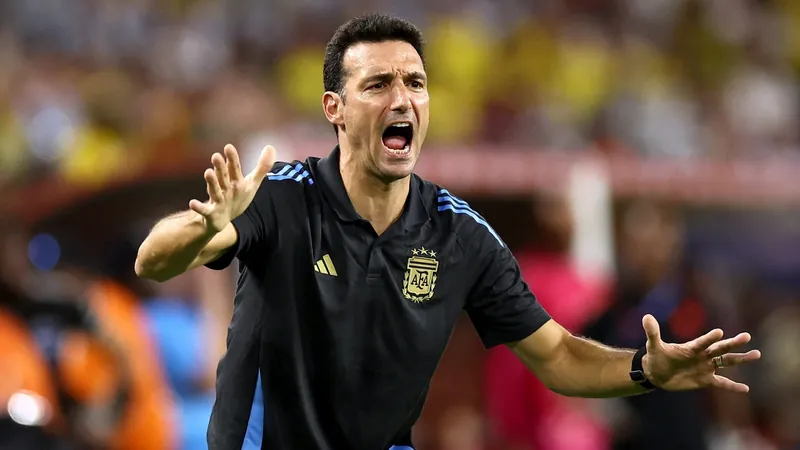 Técnico da Argentina, Scaloni critica Copa América após título sobre a Colômbia