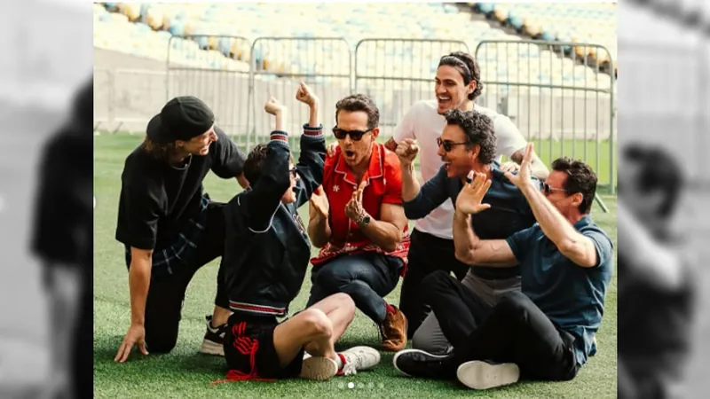 Atores de "Deadpool & Wolverine" visitam Maracanã e jogam futebol com atletas