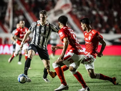 Santos mantém a ponta da Série B com empate contra o vice-líder Vila Nova