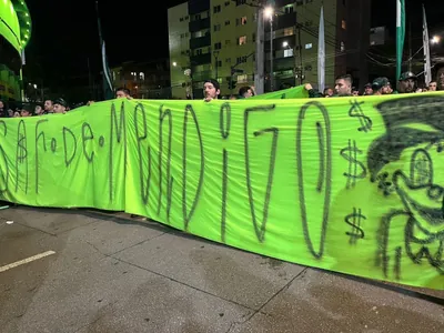 Coritiba perde para Mirassol e sofre com protesto da torcida: "SAF de mendigo"