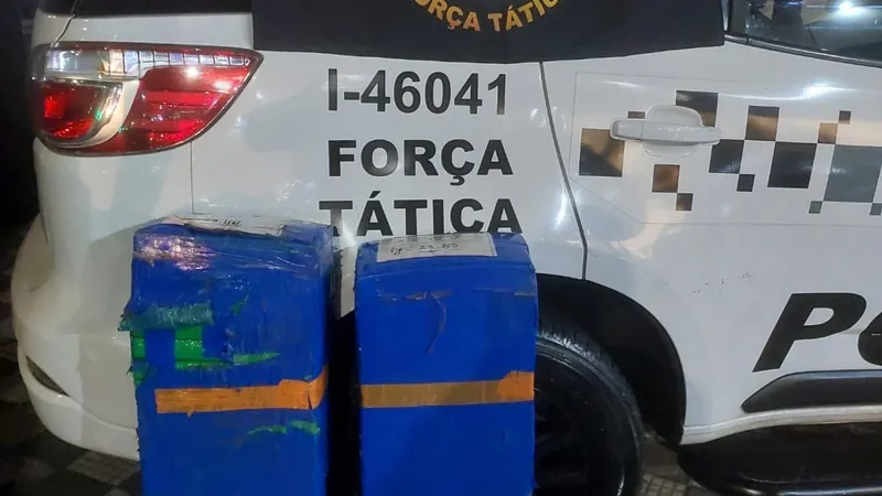 Homem é preso com 93kg de maconha no Rio Comprido