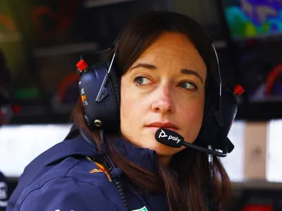 Quem é Hannah Schmitz, alvo das mais recentes críticas de Max Verstappen na F1?