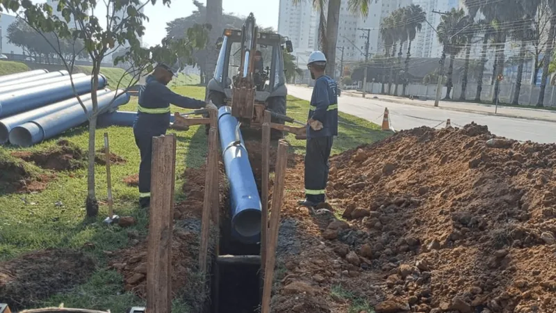 Nova adutora da Sabesp reforça abastecimento de água na zona oeste de São José