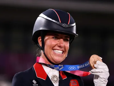 Medalhista abandona Olimpíada após vazamento de vídeo com agressão contra cavalo