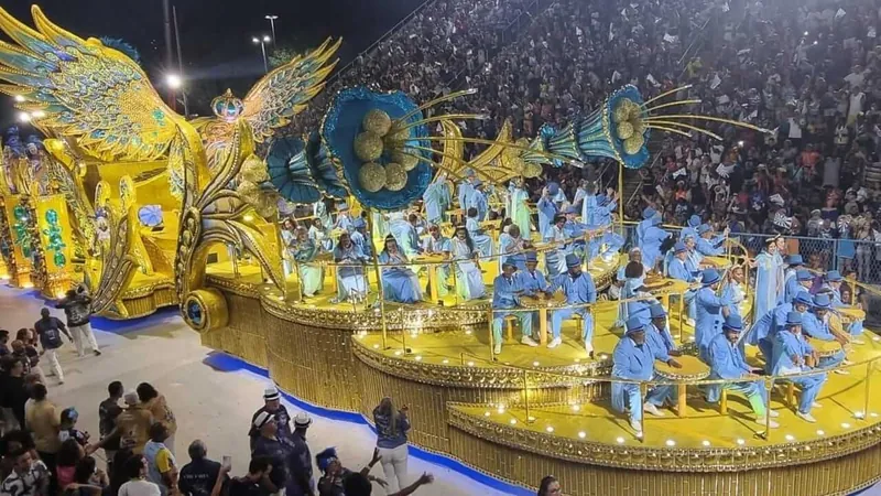 Liesa divulga valores para assistir aos desfiles do Carnaval do Rio em 2025