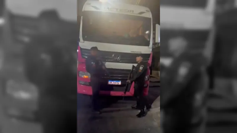 Policiais impedem roubo de carga avaliada em R$ 315.000 na Avenida Brasil