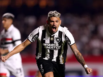 Botafogo é o primeiro time a fazer gol em todos jogos do 1º turno do Brasileirão
