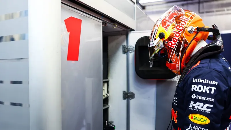 Verstappen luta contra pior jejum de vitórias para buscar tetracampeonato na F1