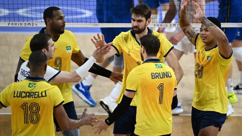 Na estreia Olímpica, Brasil perde para a Itália no vôlei masculino