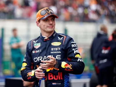 Verstappen festeja desempenho e minimiza punição no grid: "tudo pode acontecer"