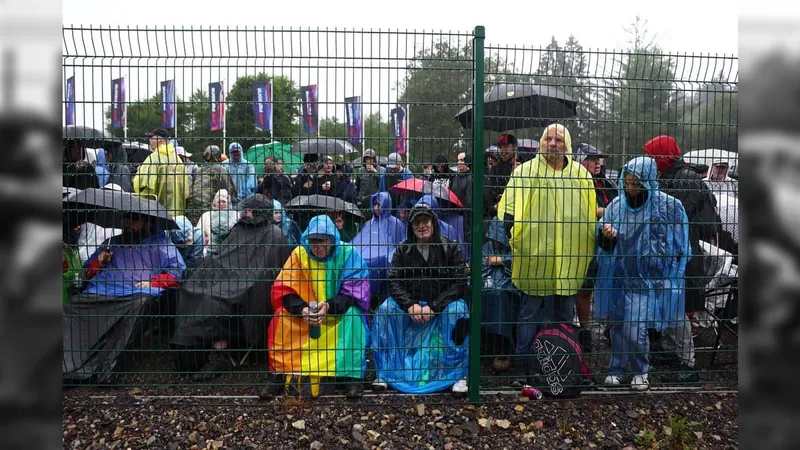 Chuva forte adia corrida Sprint da Fórmula 2 na Bélgica