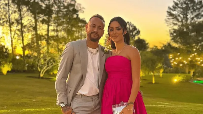 Bruna Biancardi e Neymar saem sozinhos para jantar: “Vale night”