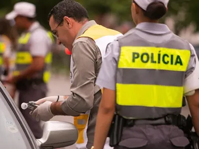 SP atinge novo recorde de motoristas que se recusaram a fazer teste do bafômetro