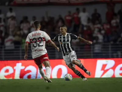CRB faz 2 gols no início, mas Atlético-MG busca empate fora de casa