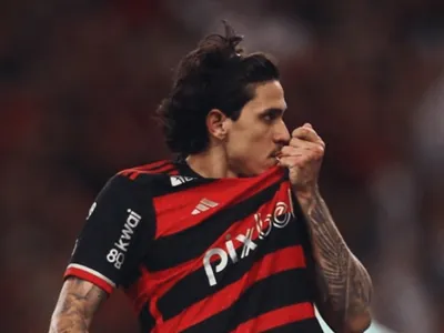 Fla domina jogo, aproveita erros do Palmeiras e abre vantagem na Copa do Brasil