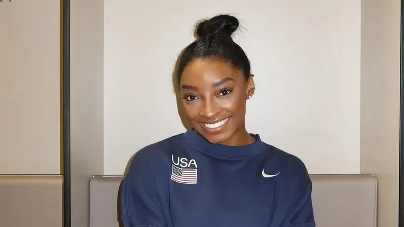 Mãe biológica de Simone Biles pede perdão à filha após abandono