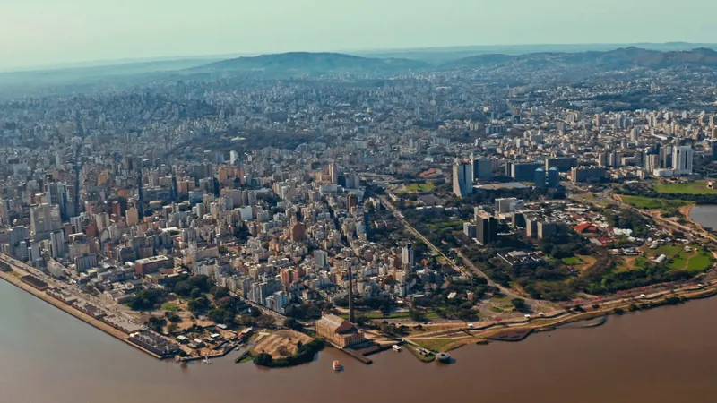 Disputa pela prefeitura de Porto Alegre tem empate técnico, indica Quaest