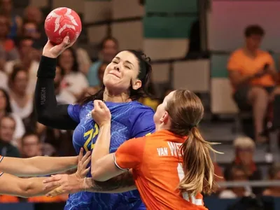 Brasil perde da Holanda no handebol feminino e se complica por vaga nas quartas