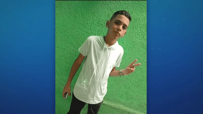 Adolescente sai de casa para jogar bola com os amigos e desaparece em São Paulo