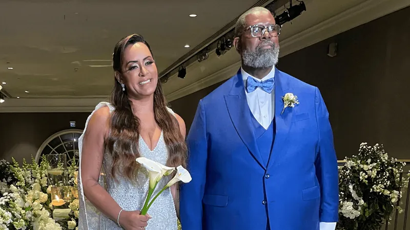 Péricles celebra 7 anos de casamento com festa de luxo para 300 convidados