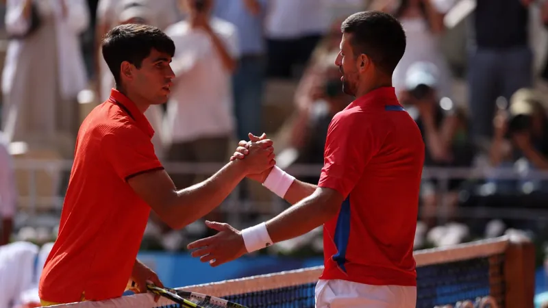 Djokovic elogia Alcaraz e brinca que rival terá mais 20 Olimpíadas: "Ouro virá"