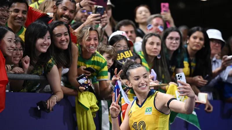 Gabi evita festa pela vaga na semi: 'A gente veio aqui pelo ouro'