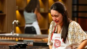 Larissa chora e deixa MasterChef com crítica de Fogaça: "Pastelzinho de feira"