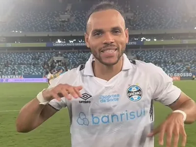 Braithwaite estreia com 2 gols em vitória do Grêmio sobre o Cuiabá; veja lances