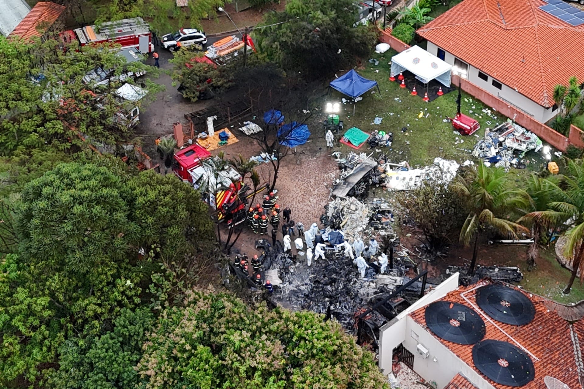 Queda De Avião Em Vinhedo: Todos Os Corpos Foram Retirados Do Local Do ...