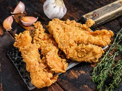 Frango crocante no forno: receita de chef tem truque fácil; descubra