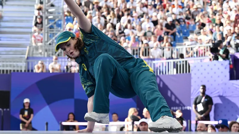 Australiana que viralizou no breaking na Olimpíada vira a atleta número 1 do mundo