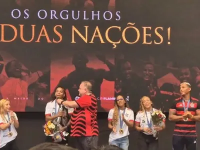 Medalhistas na Olimpíada são homenageados pelo Flamengo na Gávea