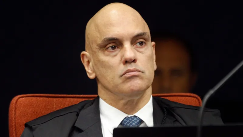 Moraes rejeita recurso do X contra bloqueio de perfis de influenciador