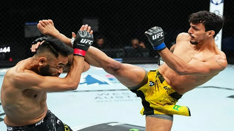 UFC 305: Ricardo "Carcacinha" Ramos vence australiano por decisão dividida